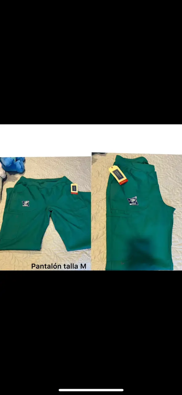 Pantalón verde talla M con bolsillos