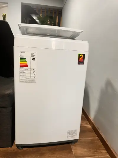 Lavadora automática Midea 8 kg blanca - miniatura 1