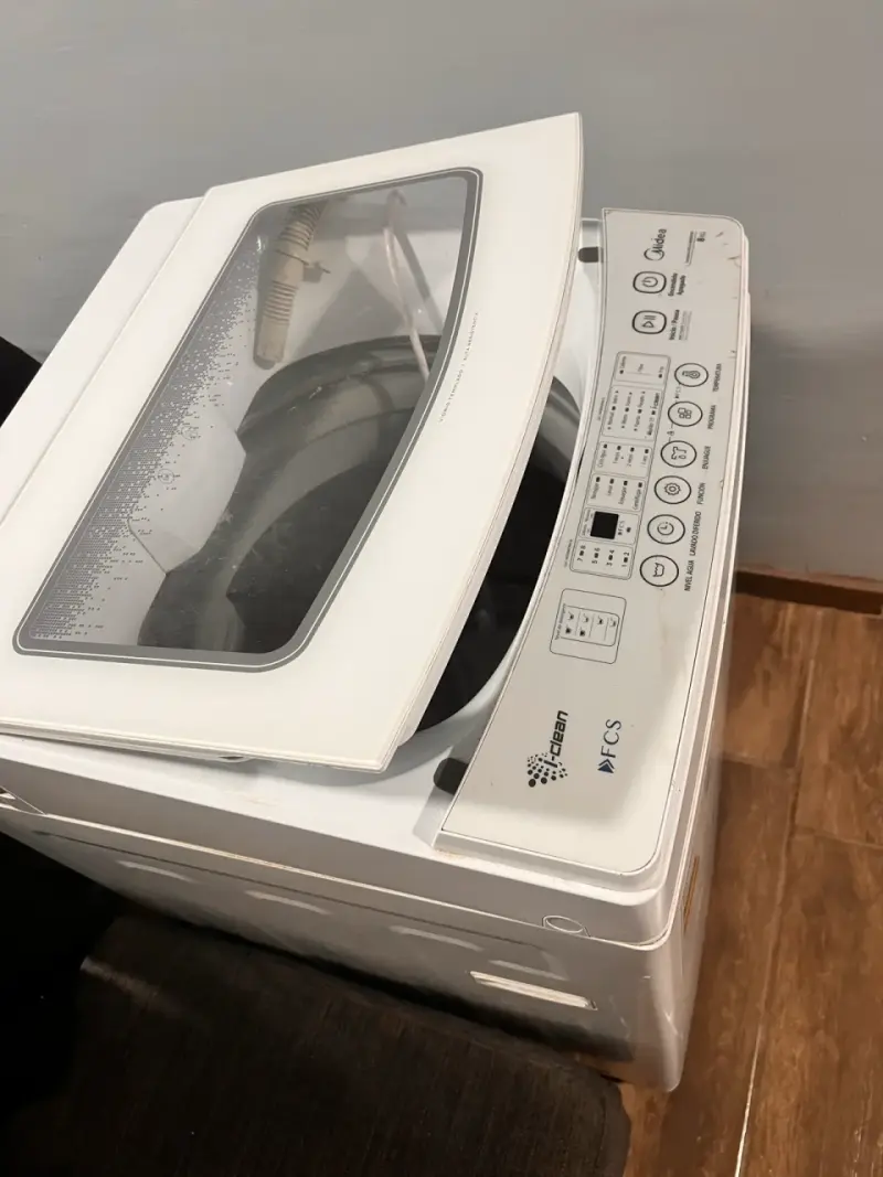 Lavadora automática Midea 8 kg blanca - 2