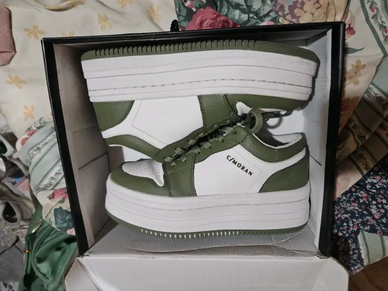 Zapatillas plataforma verdes y blancas Cimoran