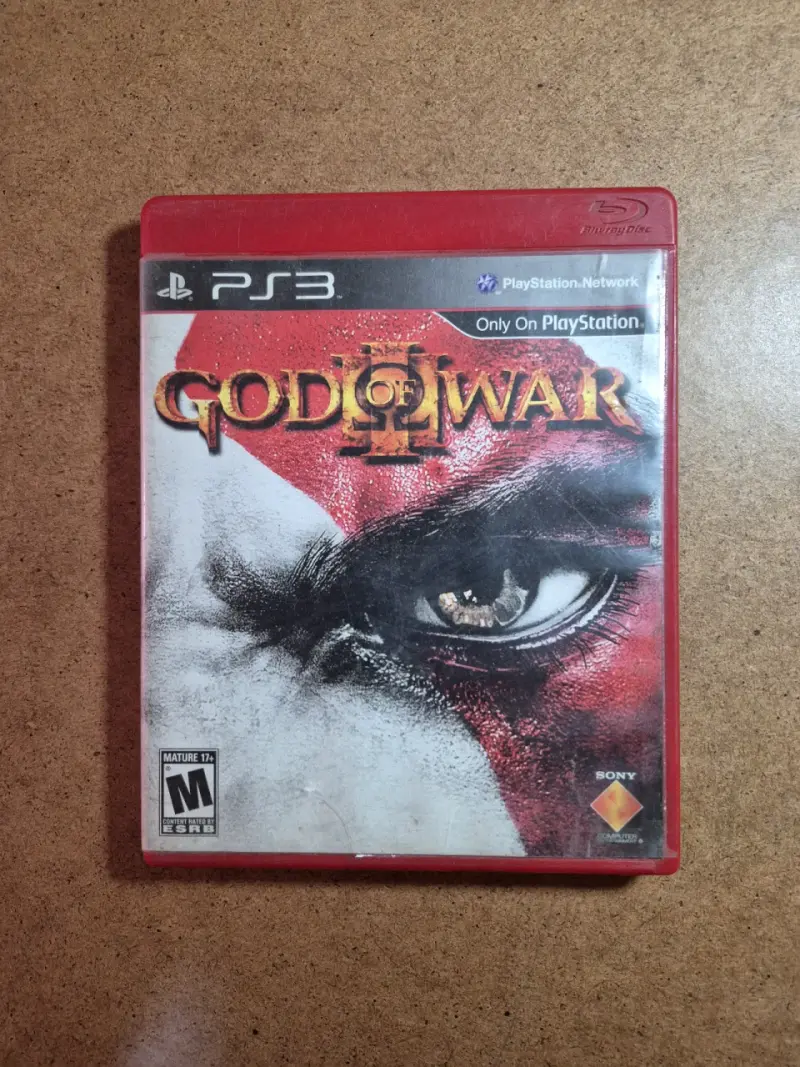 God of War III para PS3 en buen estado - 1