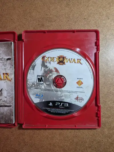 God of War III para PS3 en buen estado - miniatura 2