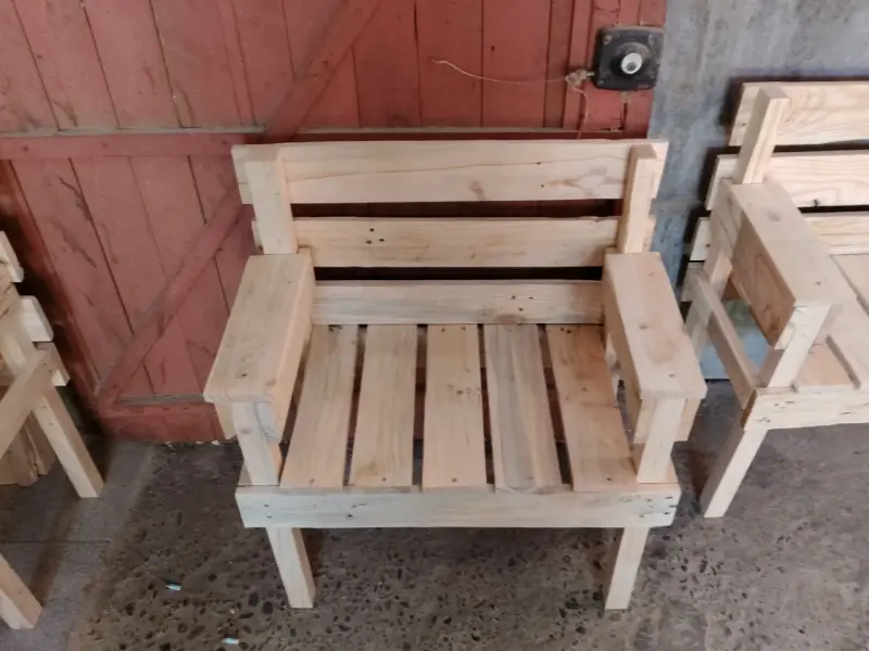 Bancos de madera de palet individuales - 4