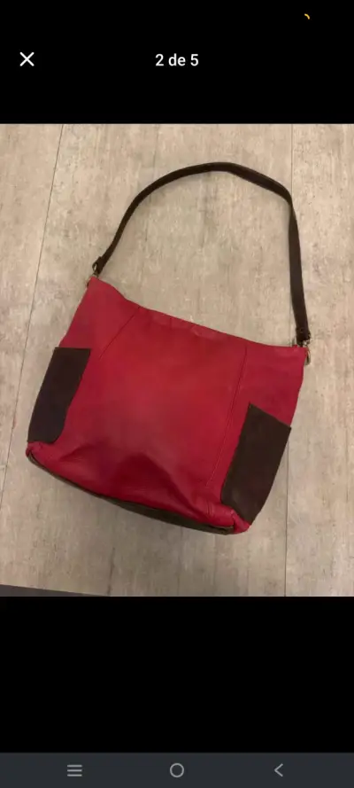 Bolso de cuero rojo con detalles marrones - miniatura 1