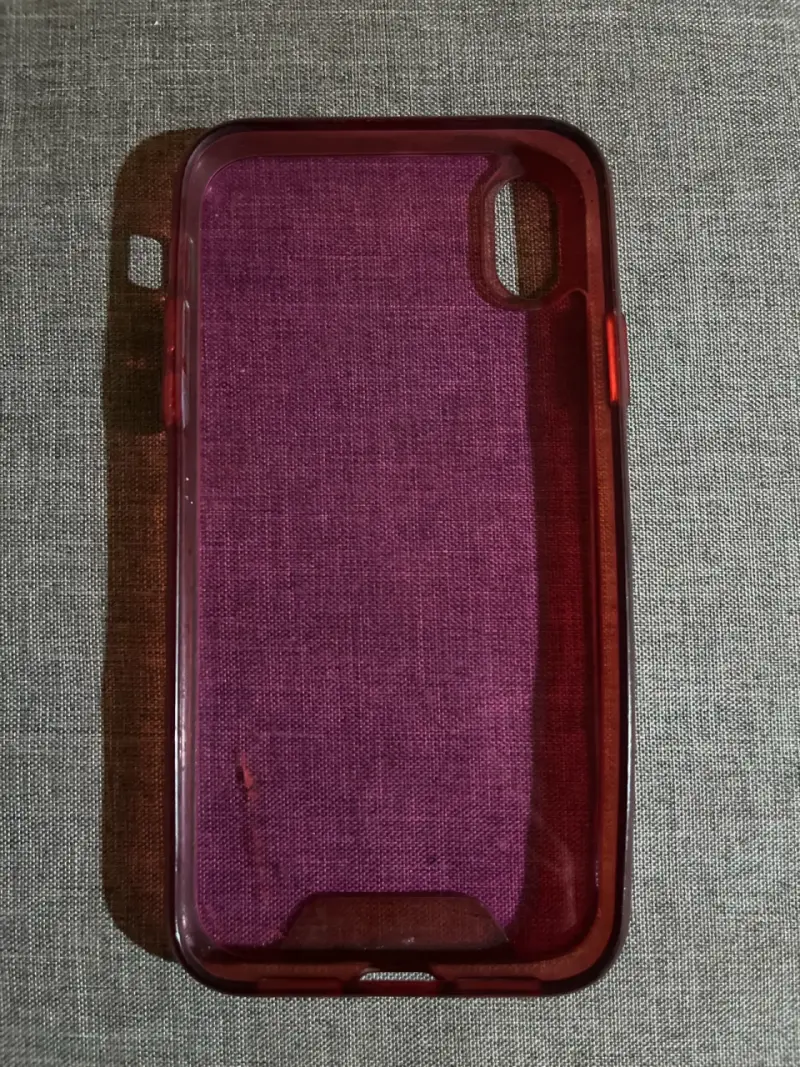 Funda/Carcada de silicona roja para iPhone XR - 4