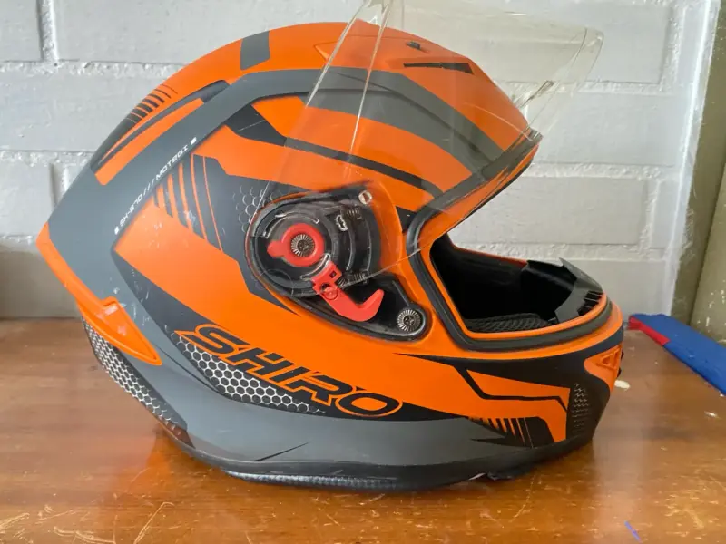 Casco de moto integral Shiro naranja y negro - 2