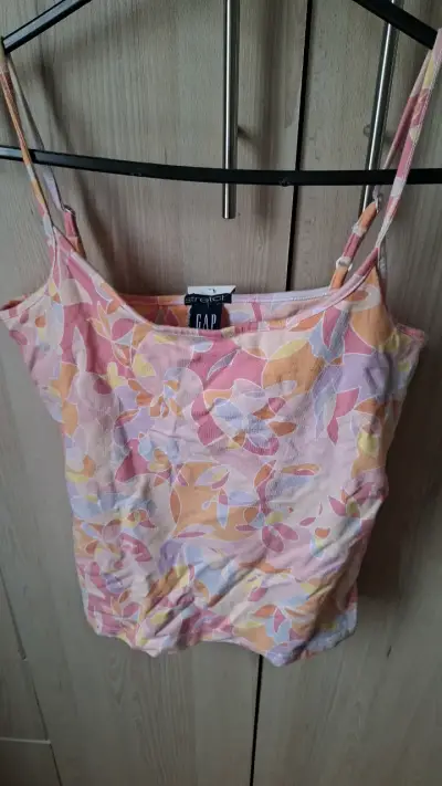Polera de tirantes estampada GAP para mujer - miniatura 1