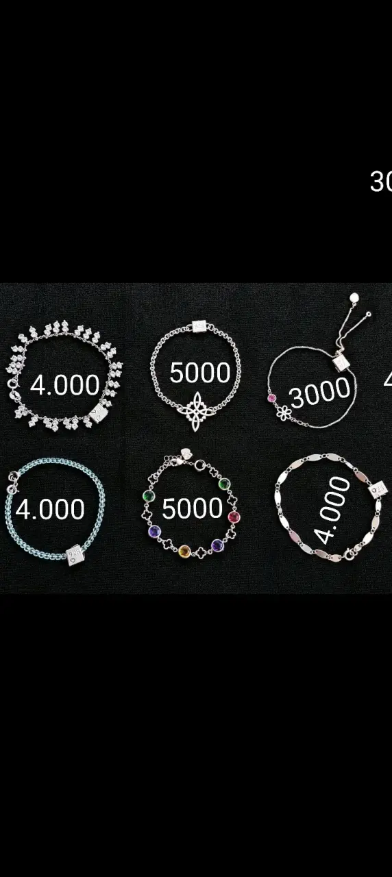 Pulseras de plata con diseños variados - 1