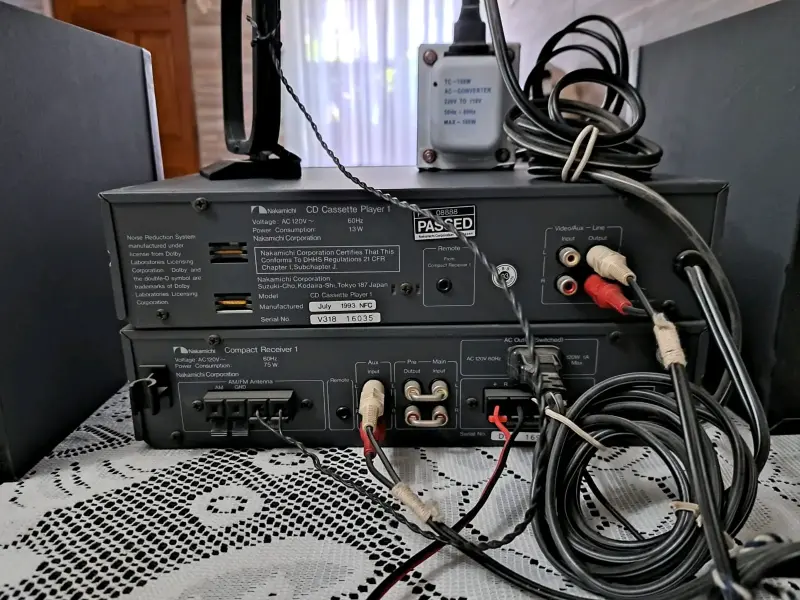 Receptor de CD Onkyo con cables incluidos - 4