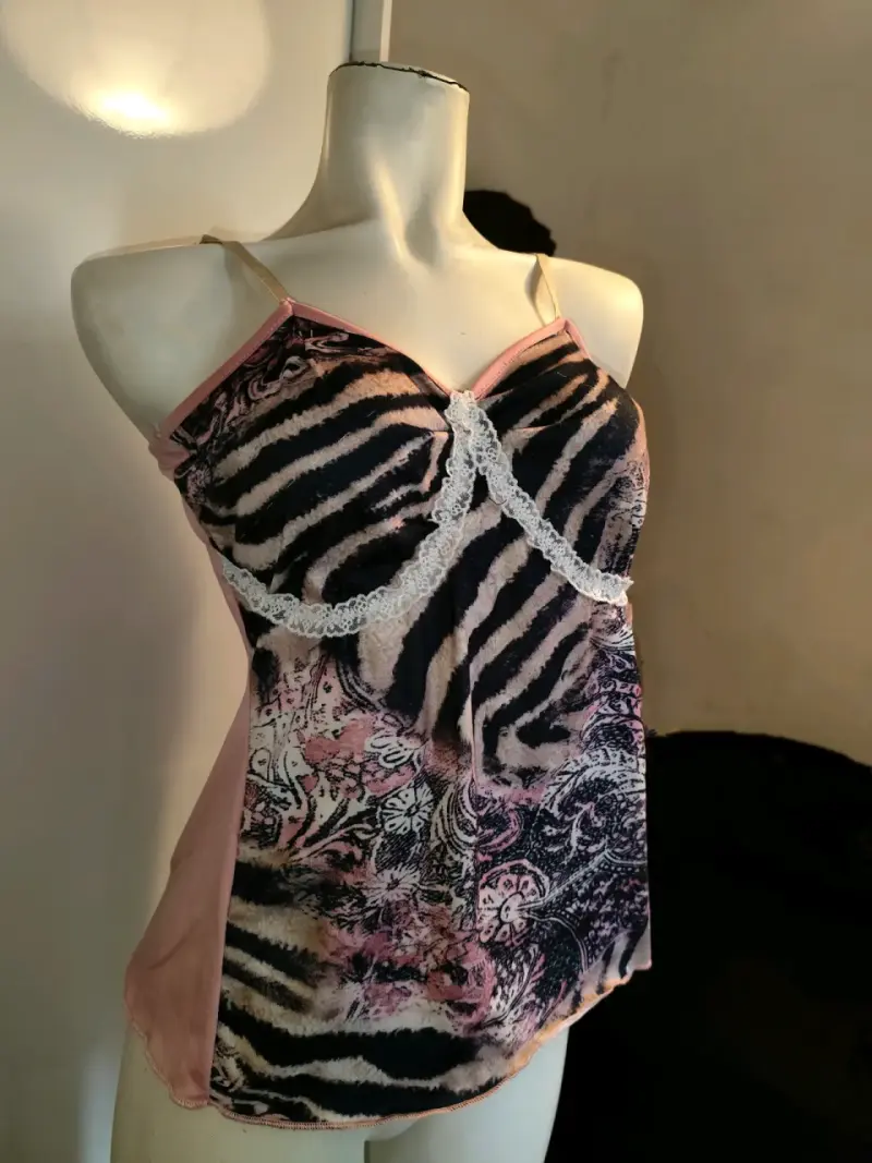 Polera Y2K rosada talla S - 3