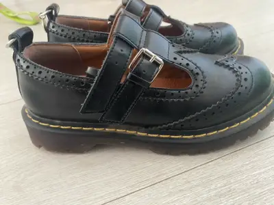 Zapatos escolares negros de cuero para niña - miniatura 3