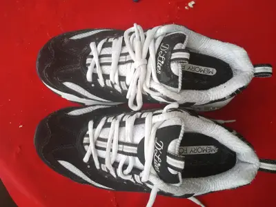 Zapatillas deportivas Skechers D'Lites negras y blancas - miniatura 2