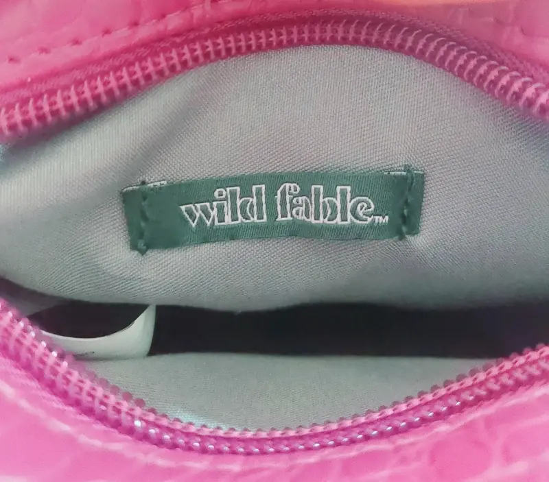 Mini Cartera  Wild Fable con textura de cocodrilo - 2