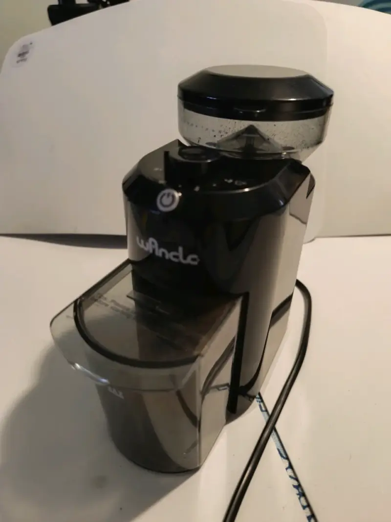 Molino de Café Eléctrico Wancle Negro - 3