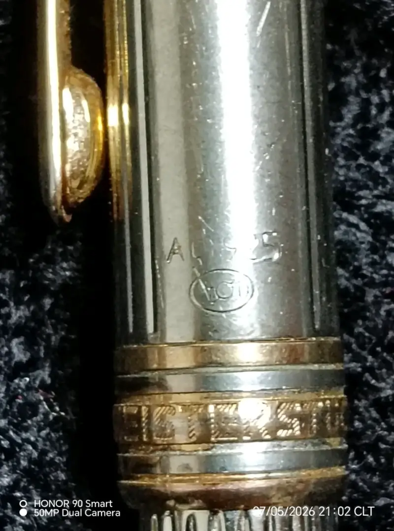 Pluma montblanc Meisterstück Solitaire de oroyplat - 4