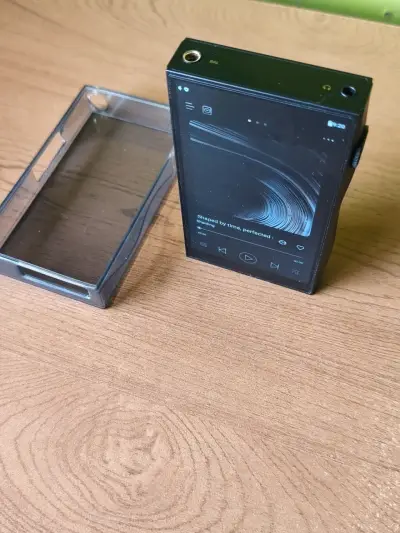 Reproductor de Música Portátil Shanling M3 Plus - miniatura 1