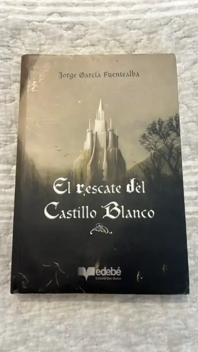 Libro El Rescate del Castillo Blanco de Jorge García Fuentealba - miniatura 1