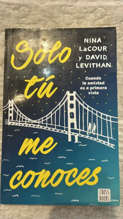 Libro 'Solo Tú Me Conoces' de Nina LaCour y David Levithan - miniatura 1