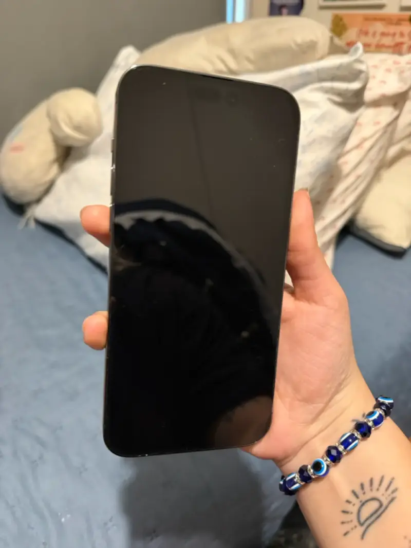 iPhone 14 Pro Max en excelente estado - 2