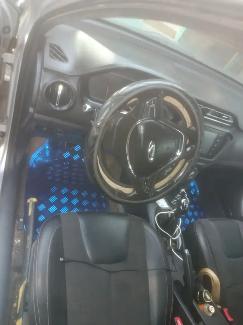 Chery Tiggo 2 SUV 2021 en buen estado - 4