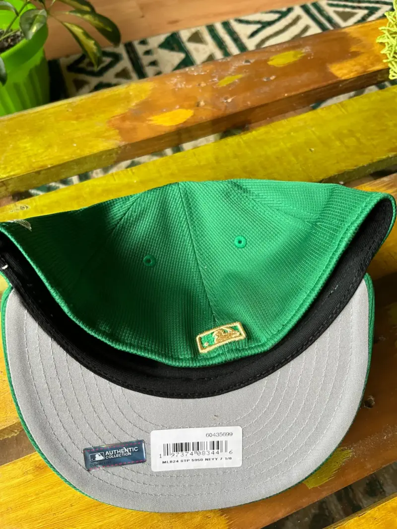 Gorra New Era 59FIFTY verde y blanca - 2