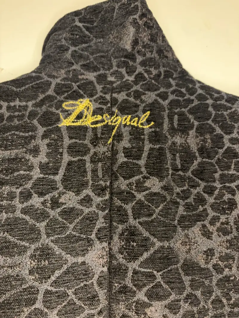 Abrigo de mujer Desigual con diseño animal print - 4