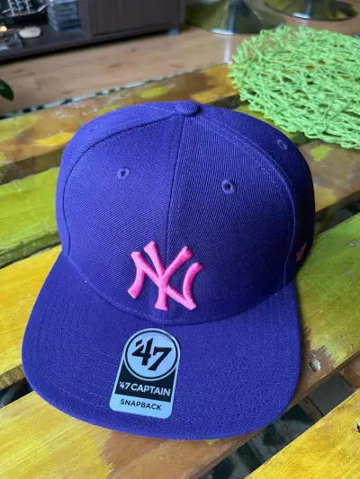 Gorra morada 47 Brand con logo NY - miniatura 1