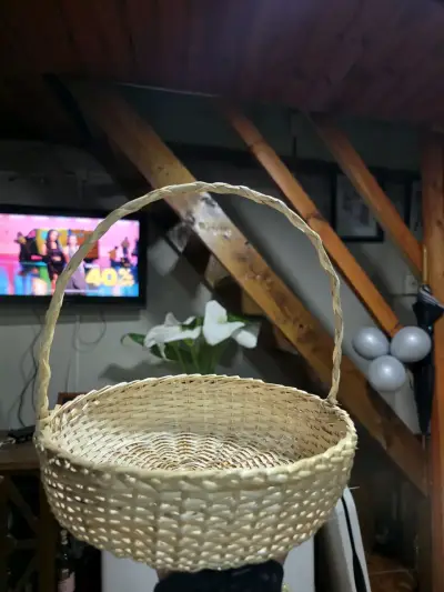 Canasta de mimbre con asa para decoracióno frutero - miniatura 1