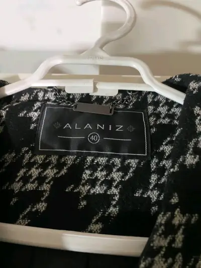 Abrigo de Alaniz - miniatura 2