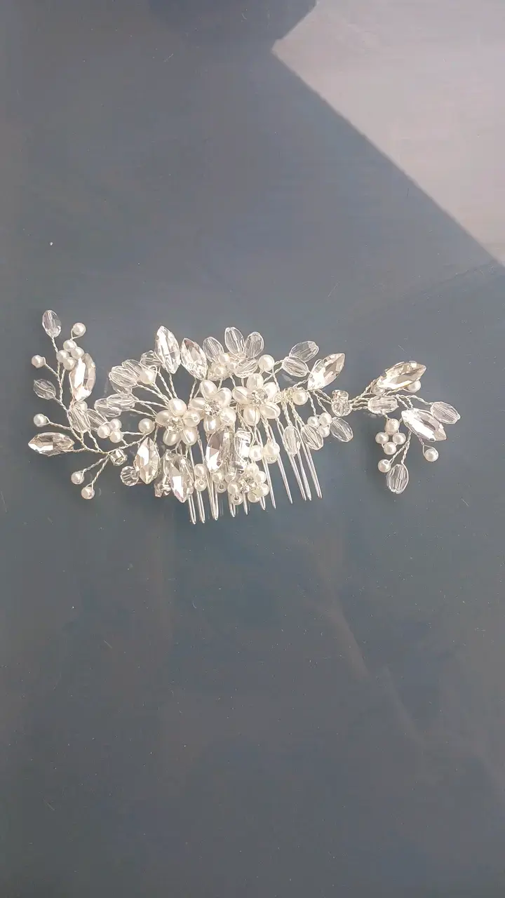 Peineta de Novia con Perlas y Cristales - 1