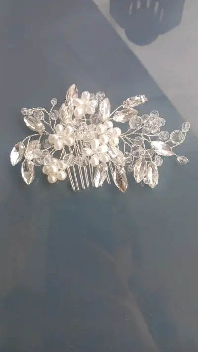Peineta de Novia con Flores y Cristales - miniatura 1