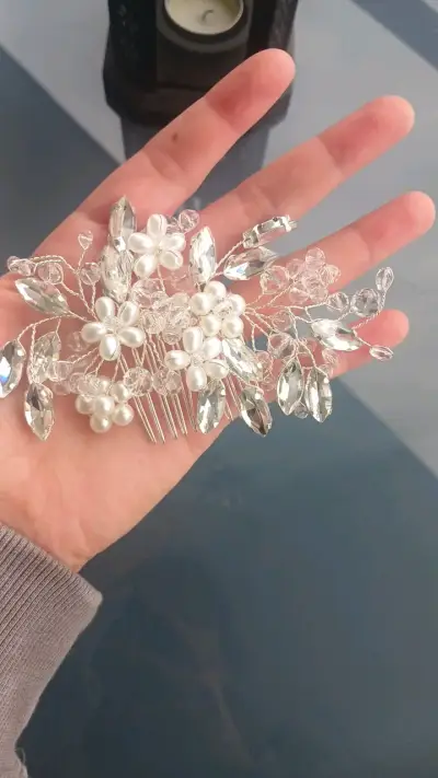Peineta de Novia con Flores y Cristales - miniatura 2