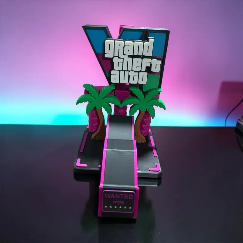 Soporte para control y audífonos Grand Theft Auto - 4
