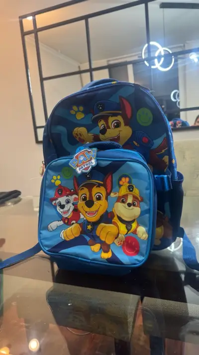 Mochila infantil Paw Patrol con diseño colorido - miniatura 2