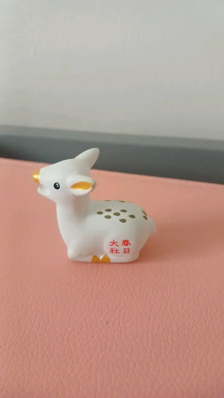 Figura de ciervo en cerámica templo Japones - 1