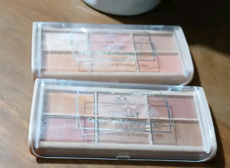 Set de cosméticos Flamenco y accesorios de belleza - 3