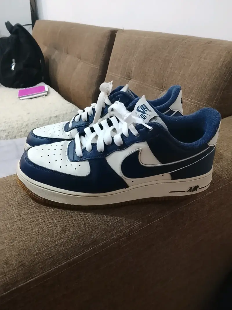 Zapatillas Nike Air Force 1 Azul y Blanco - 2