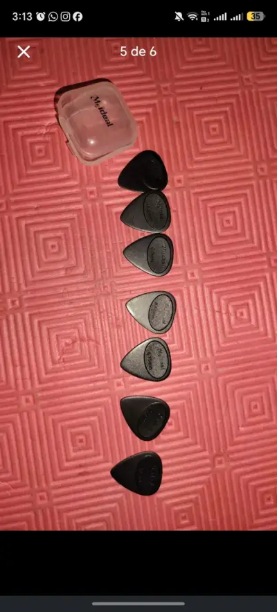Guitarra eléctrica Mercury con falta de cuerda - miniatura 5