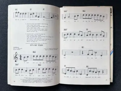 Libros de partituras de música de películas y baladas - miniatura 2