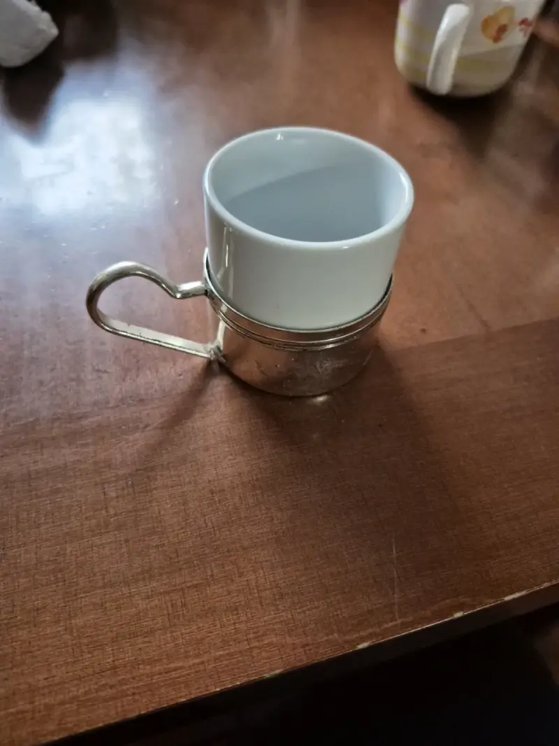 Juego de tazas y platos de cerámica multicolor - 3