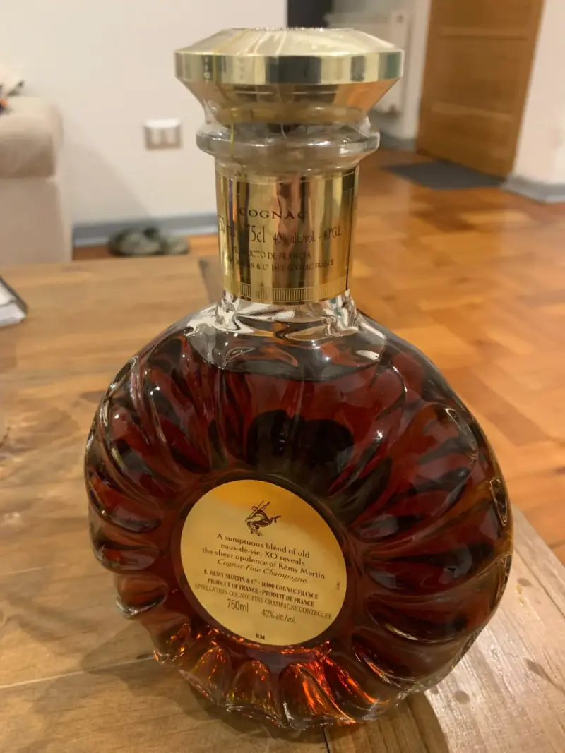 Cognac Rémy Martin XO Extra Old 750ml - 4
