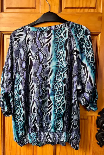 Blusa estampada SC Collection - miniatura 2