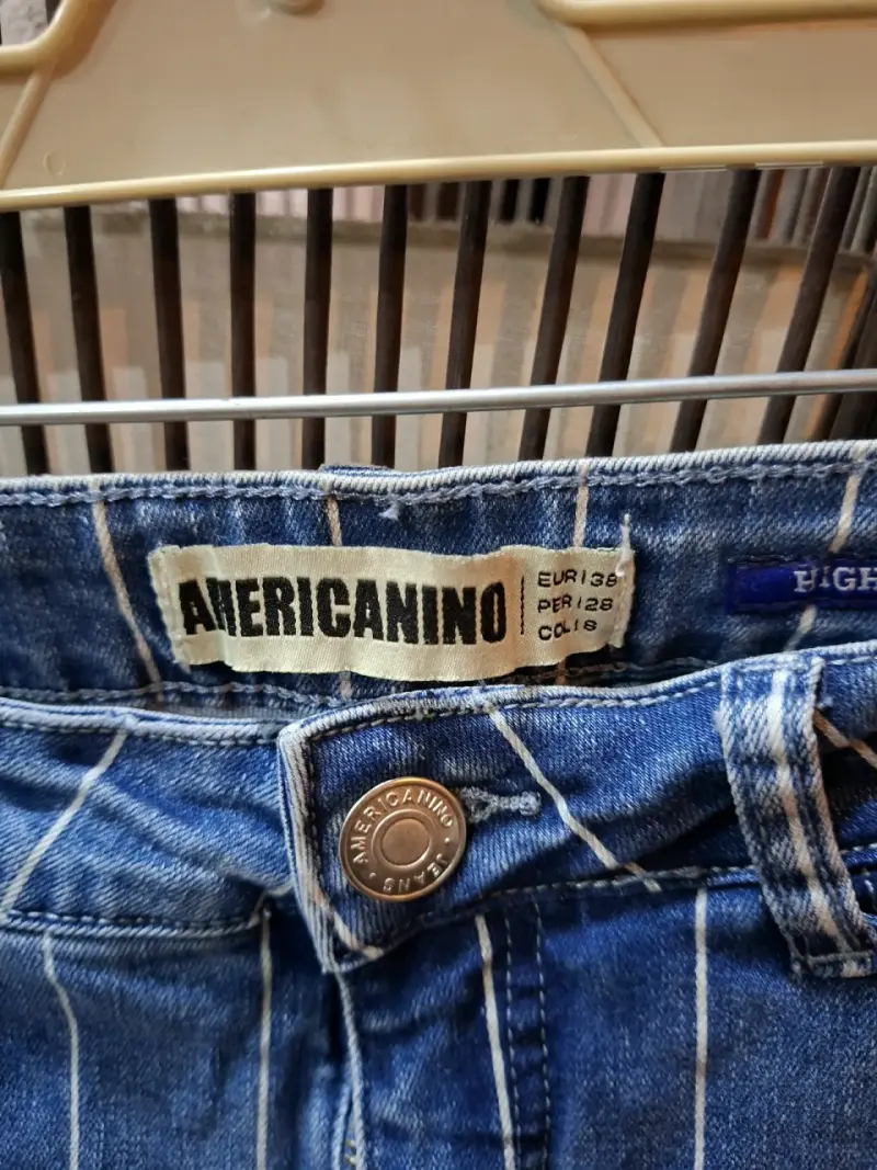Jeans de mujer a rayas Americanino - 2