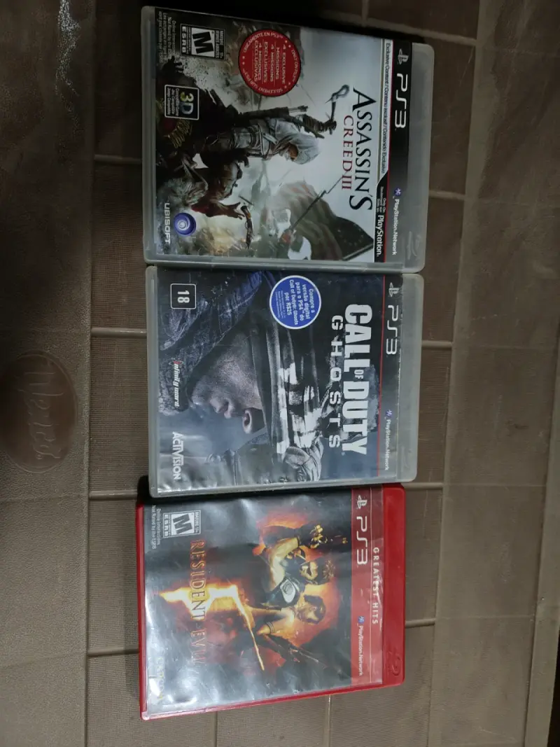 Colección de juegos PS3 variados en buen estado - 1