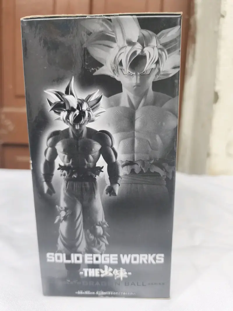 Figura Goku Ultra Instinto Super Solid Edge Work - 3