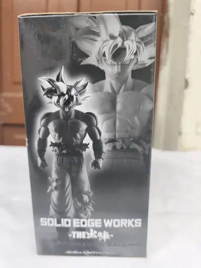 Figura Goku Ultra Instinto Super Solid Edge Work - miniatura 3