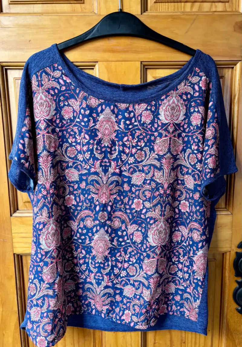 Blusa estampada talla M