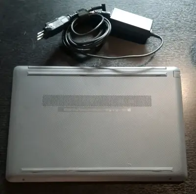 HP 250 G8 i3 10°, 12GB RAM, 240GB SSD y mas - miniatura 2