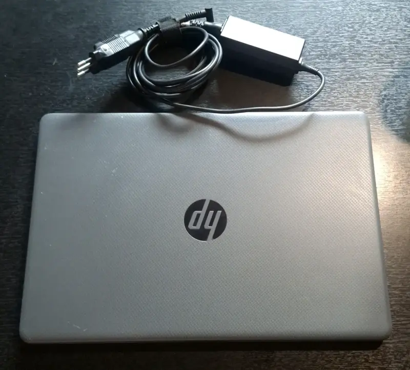 HP 250 G8 i3 10°, 12GB RAM, 240GB SSD y mas - 3