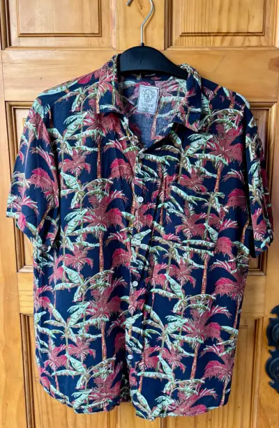 Camisa hawaiana - miniatura 1